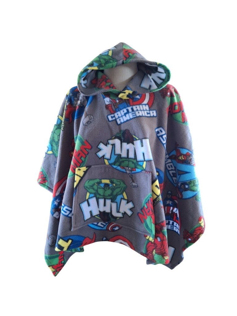 Avengers Fleece Poncho Cape With Hood & Pocket Handmade M Medium Hulk Iron Man